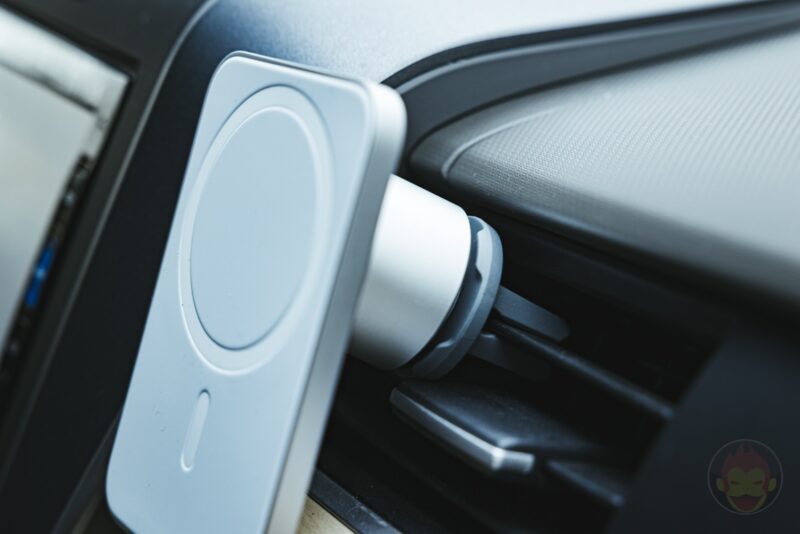 belkin-car-vent-mount-pro-with-magsafe-Review-07.jpg