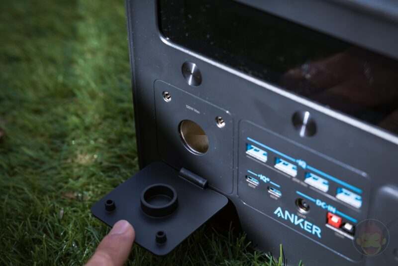 Anker-Powerhouse-II-800-Review-05.jpg