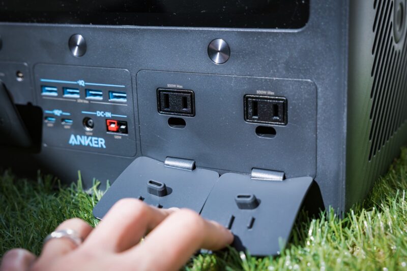 Anker-Powerhouse-II-800-Review-06.jpg