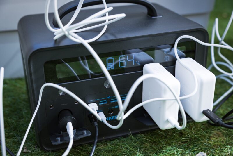 Anker-Powerhouse-II-800-Review-15.jpg