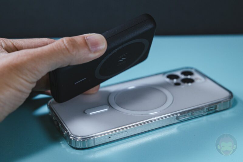 Anker-PowerCore-Magnetic-5000-Review-06.jpg