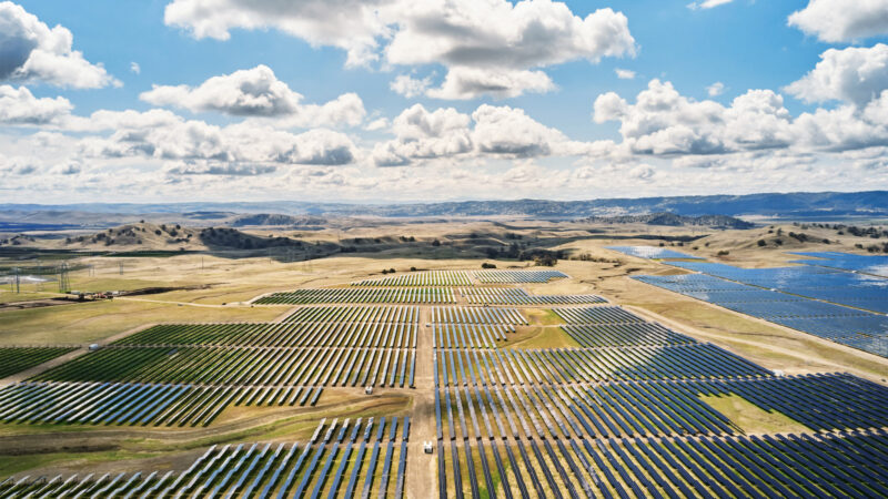 Apple_announces-new-climate-efforts-with-over-110-suppliers-transitioning-to-renewable-energy_033121.jpg