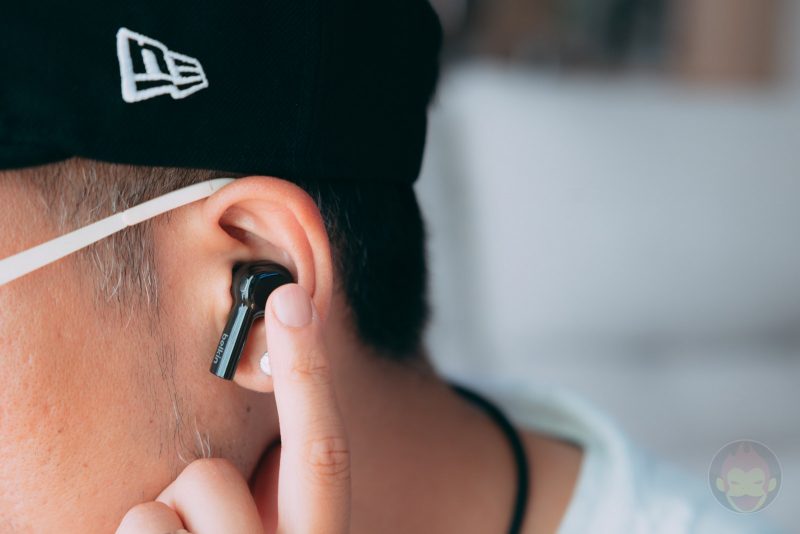 Belkin-SOUNDFORAM-Freedom-Wireless-Earphones-Review-13.jpg