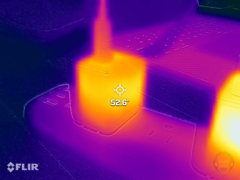 Anker-Nano-II-45W-and-65W-thermography-02.jpg