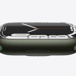 Apple_watch-series7-availability_durability_10052021.jpg