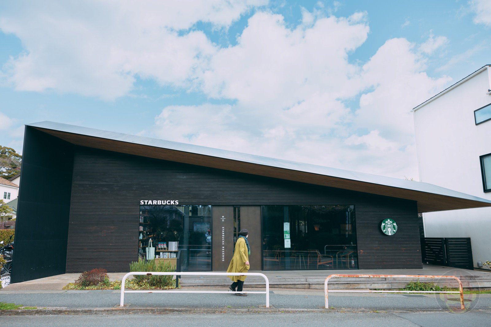 Starbucks Kamakura Onaricho 02
