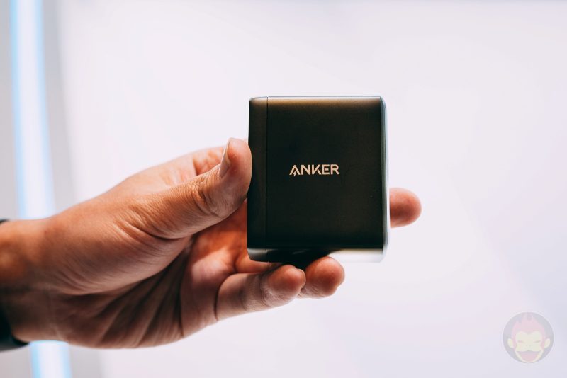 Anker-736-Charger-Nano-II-100W-04.jpg