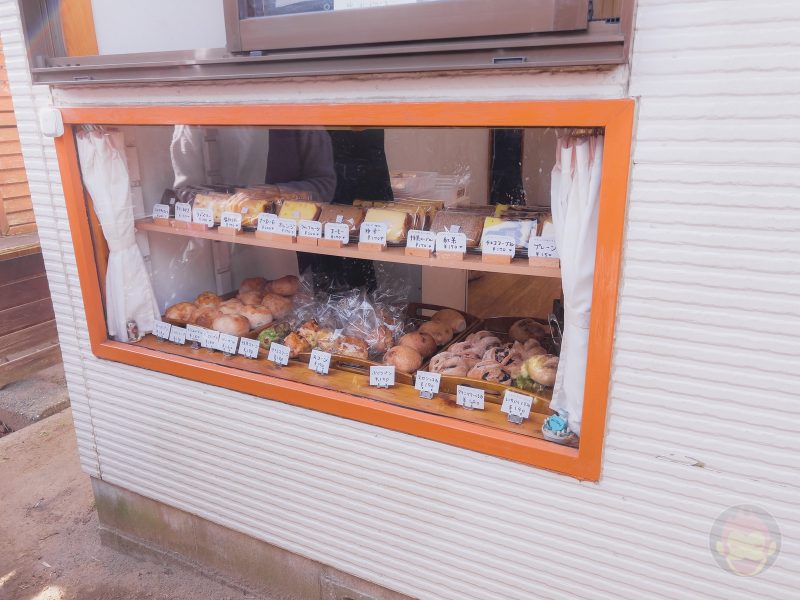 Kujukuri-Bakery-Blanc-01.jpg