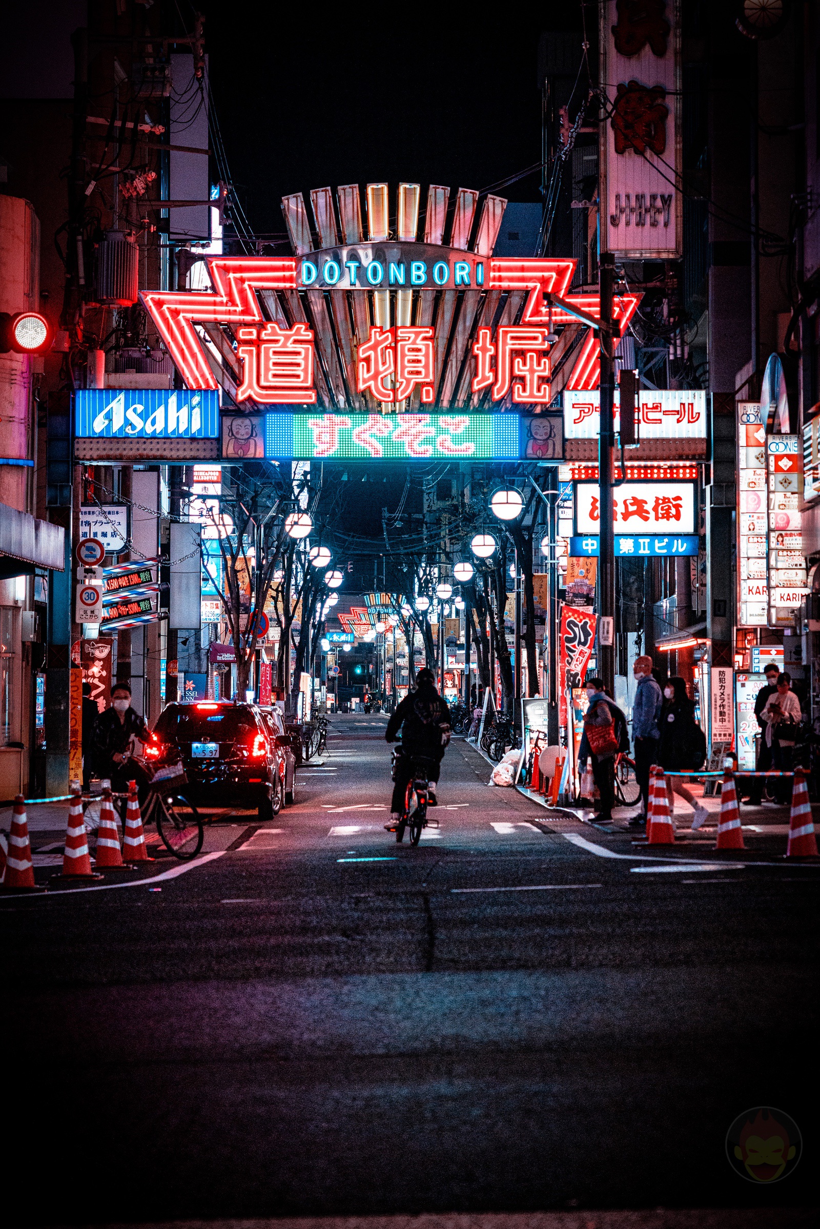 Osaka Night Street Photography 11