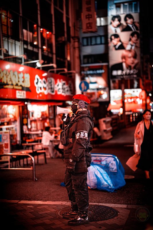 Osaka-Night-Street-Photography-2-01.jpg