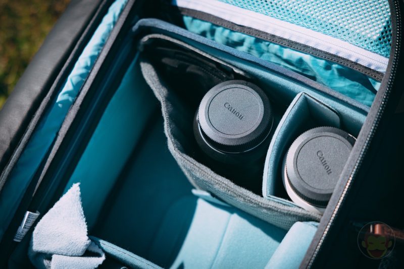 Whats-inside-my-camera-bag-for-osaka-03.jpg