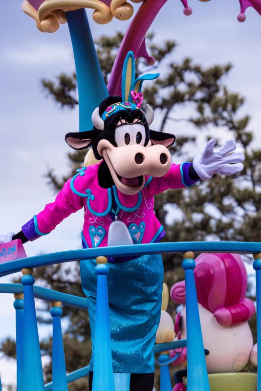 Disney-Easter-Usatama-DaiBoSo-Parade-07.jpg