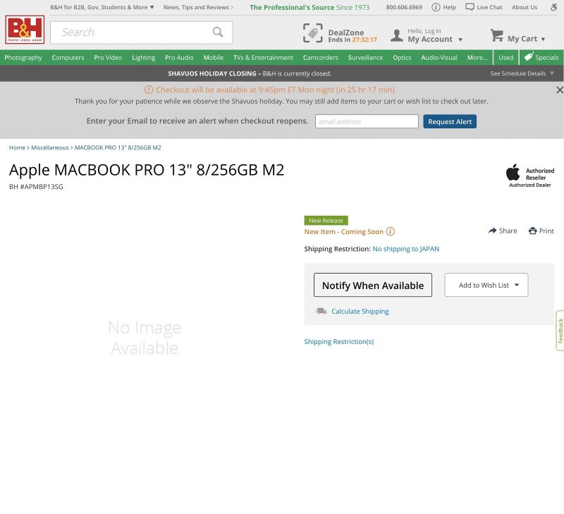 M2_MacBookPro-14inch-MacBookAir-on-BandH-02.jpg