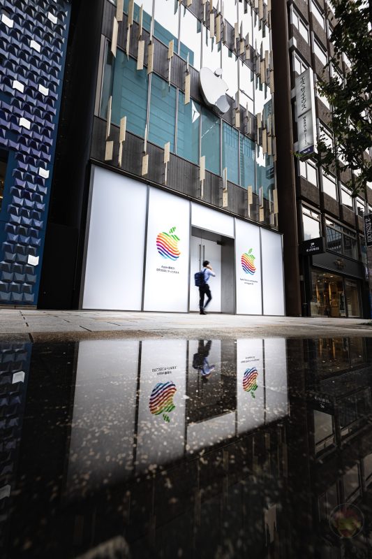 Apple-Ginza-Temporary-Store-at-Ginza-8th-street-03.jpg