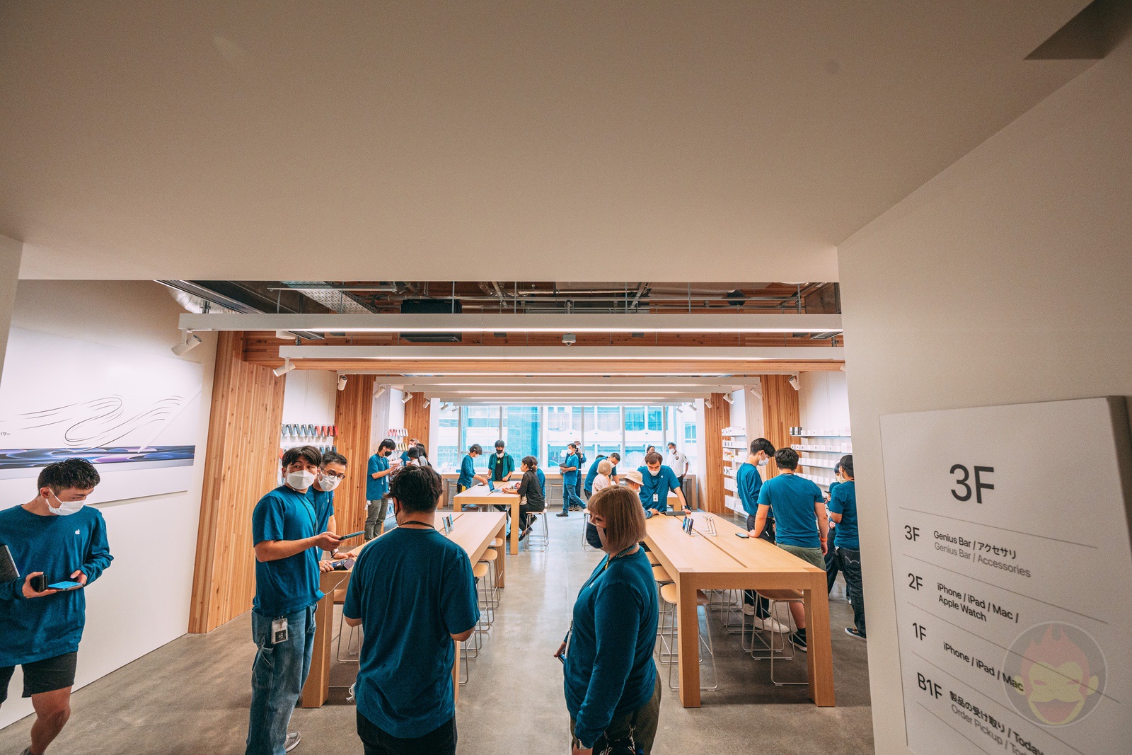 Apple Ginza Temporary Store has opened 02
