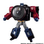 Canon-R5-Transformers-Toy-01.jpg