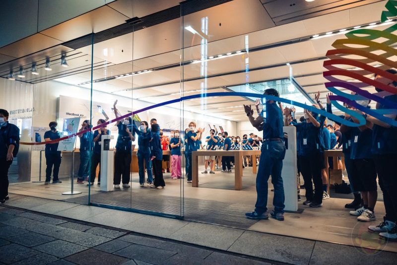 Closing-of-Apple-Ginza-Original-Store-08.jpg