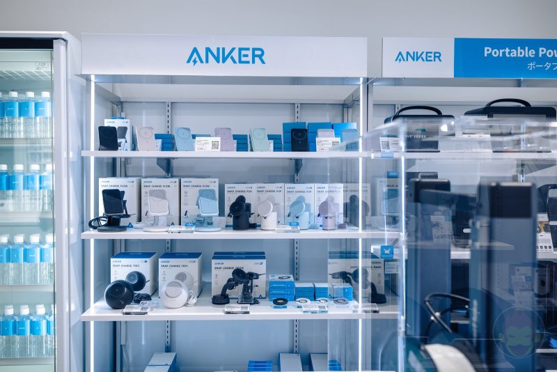 Anker-Store-Tokyo-Midtown-Yaesu-Grand-Open-07.jpg