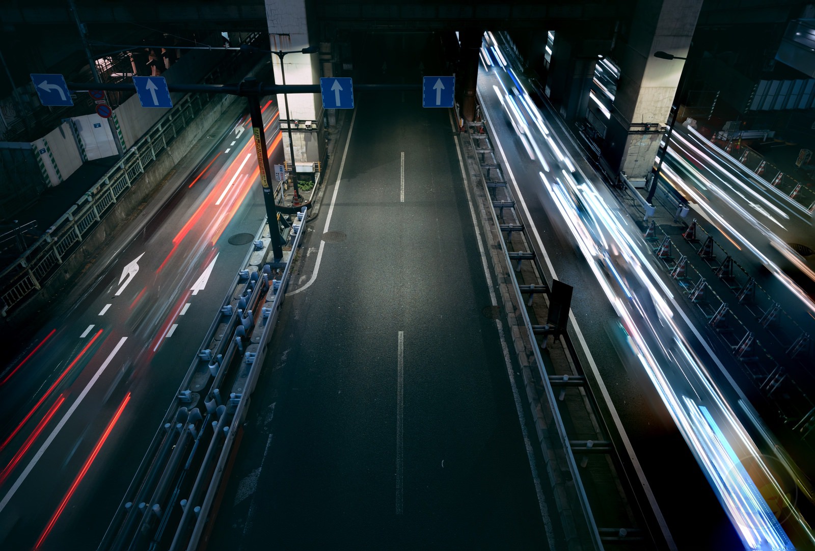 Shibuya Dusk and Night Street Photography with canonr6markII 37
