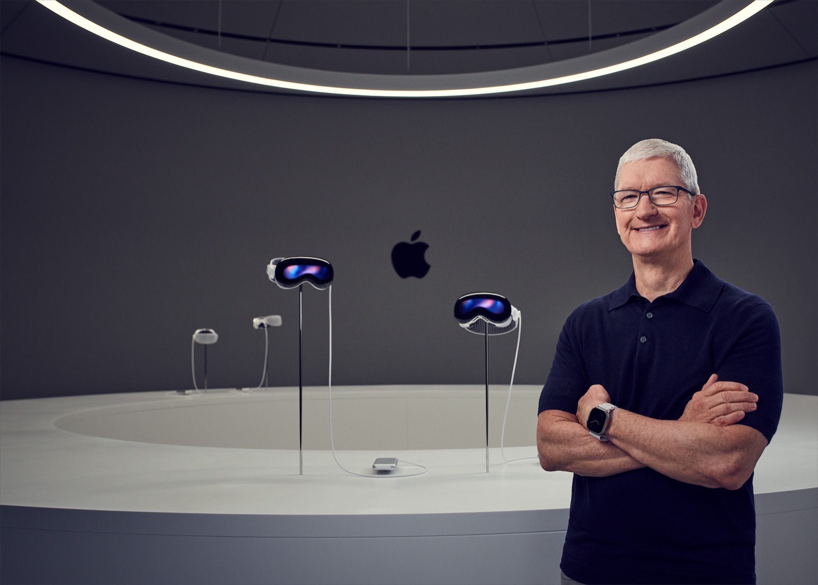Apple WWDC23 Tim Cook with Apple Vision Pro
