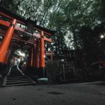 Kyoto-Fushimi-Inari-at-midnight-11.jpg