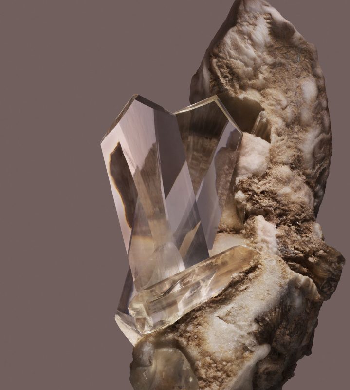 google-pixel-8-pro-porcelain-dark