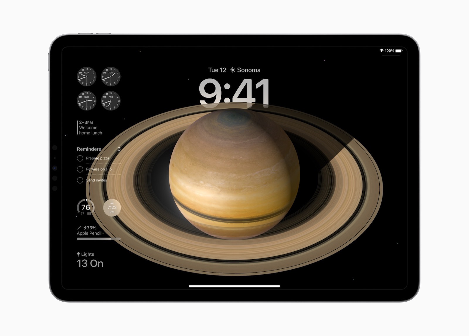 Apple iPadOS 17 Lock Screen Astronomy