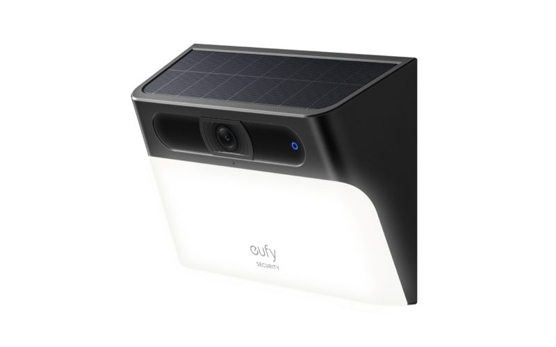 Anker、ソーラーパネル内蔵の屋外用セキュリティカメラを発売