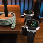 Charging-Apple-Watch-on-Desk-Shelf-01.jpg