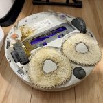 The-Robot-Vacuum-Cleaner-made-a-disaster-07.jpg