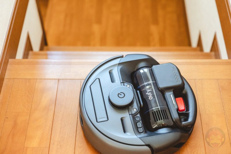 Eufy-Robot-Vacuum-3-in-1-E20-Review-20.jpg