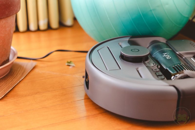 Eufy-Robot-Vacuum-3-in-1-E20-Review-26.jpg