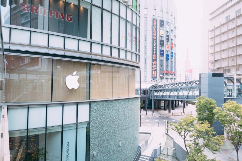 Apple-Store-Umeda-Grand-Opening-July26th-01.jpg