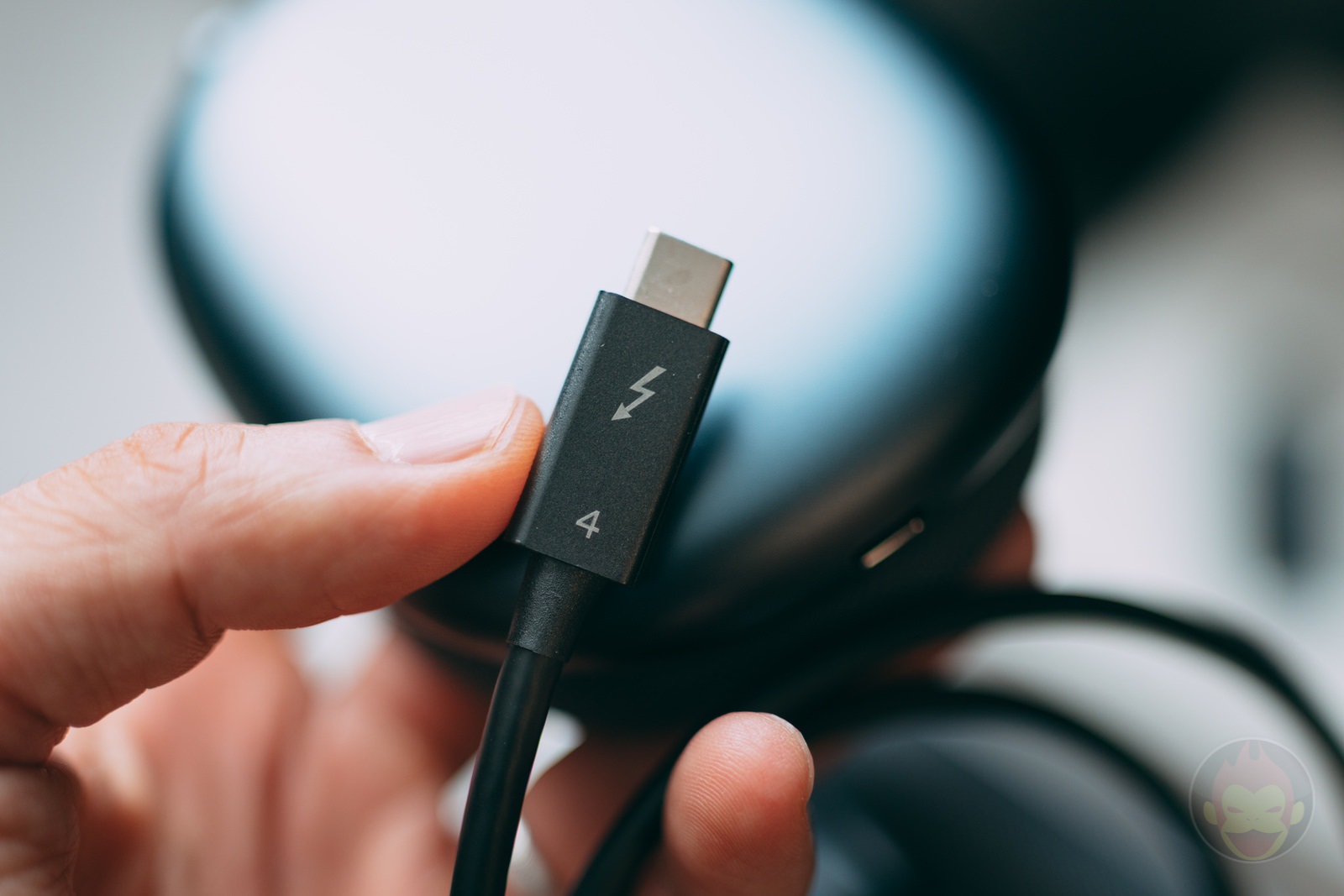 AirPods Max USBC model 06