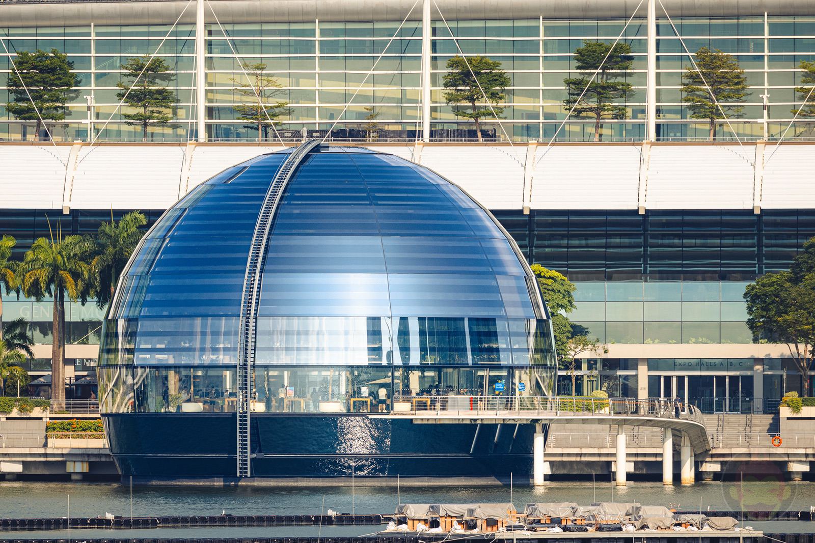 Apple Marina Bay Sands Report 02