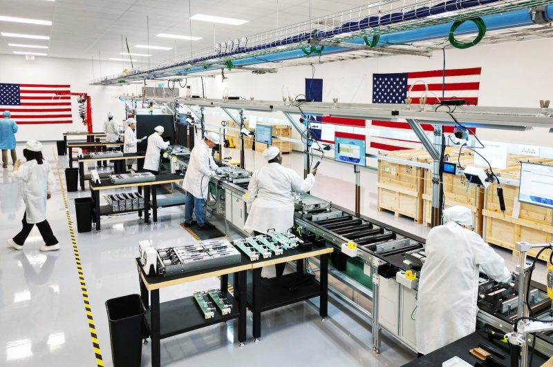 Apple-US-investment-Houston-factory.jpg