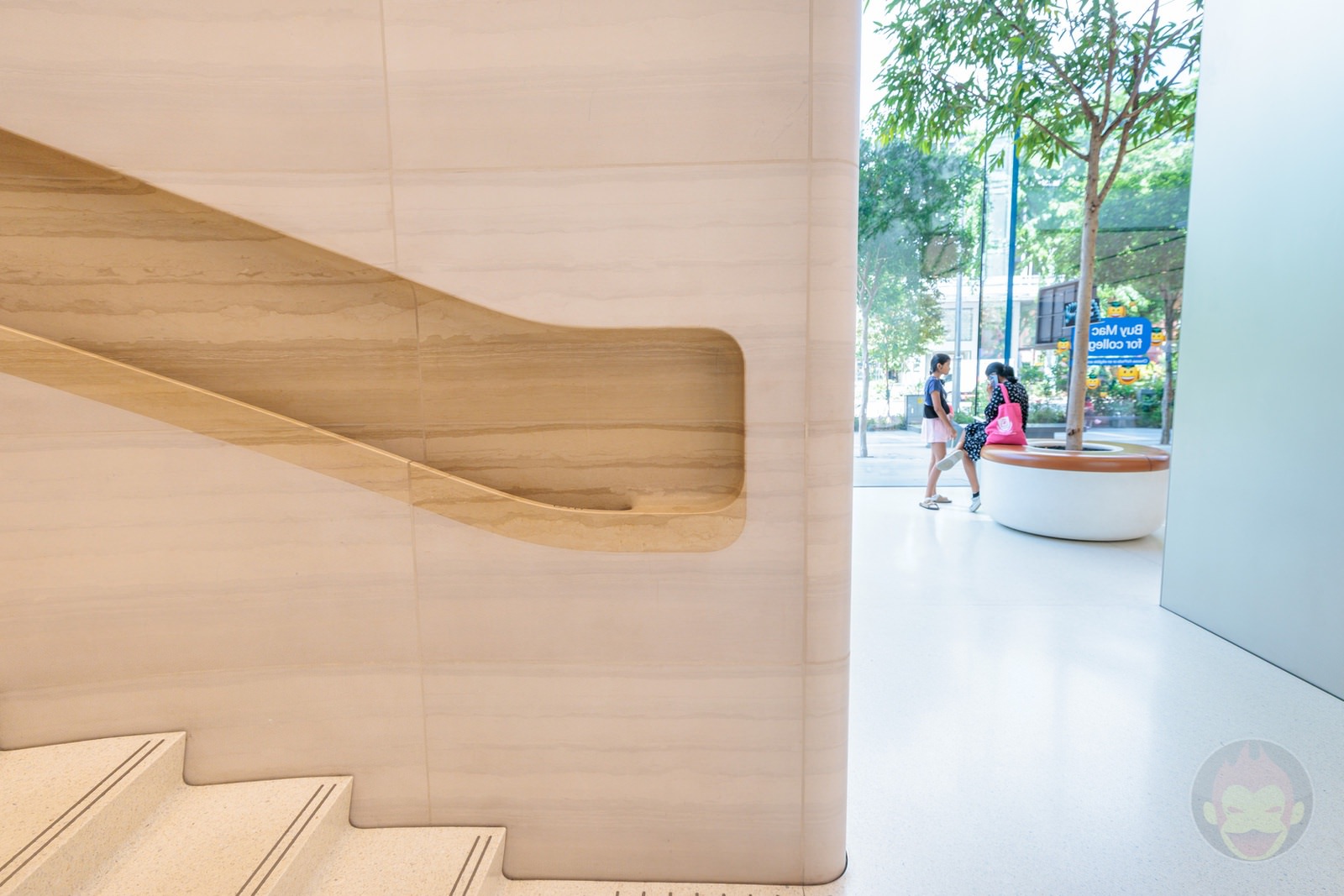 Checking-Apple-Orchard-Road-first-apple-store-in-Singapore-19.jpg Checking Apple Orchard Road first apple store in Singapore 19
