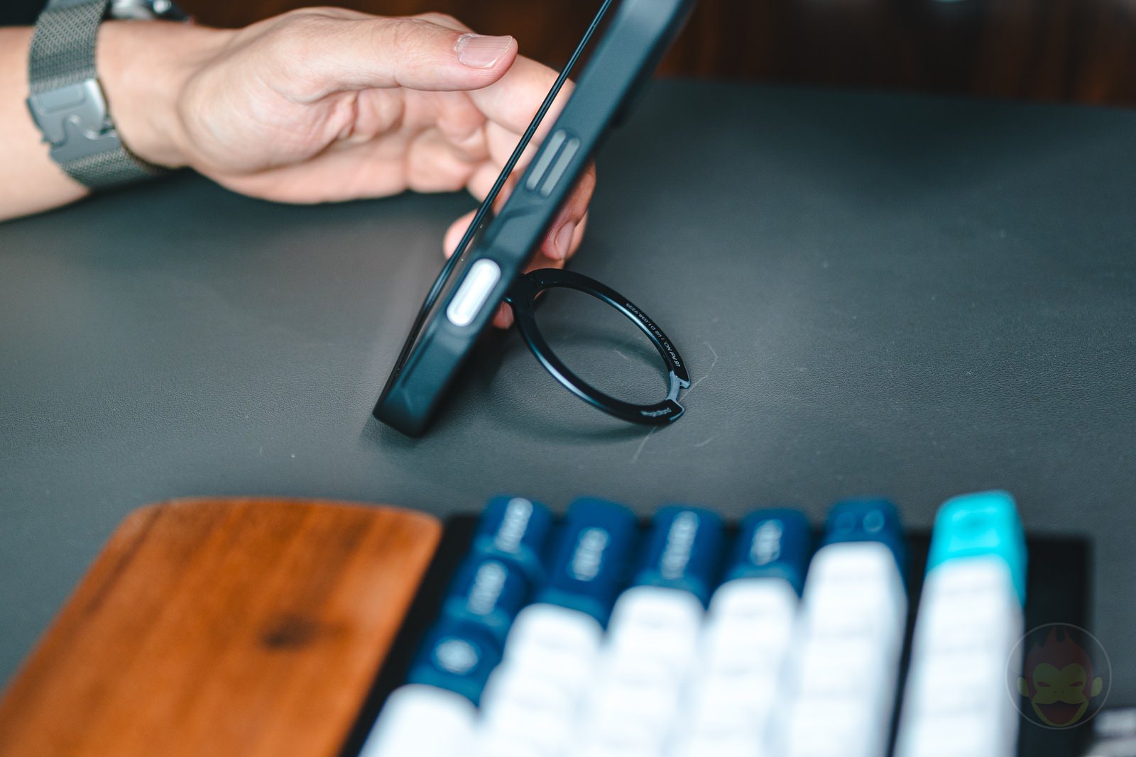 Casekoo-iPhone-cases-pr-2-06.jpg Casekoo iPhone cases pr 2 06