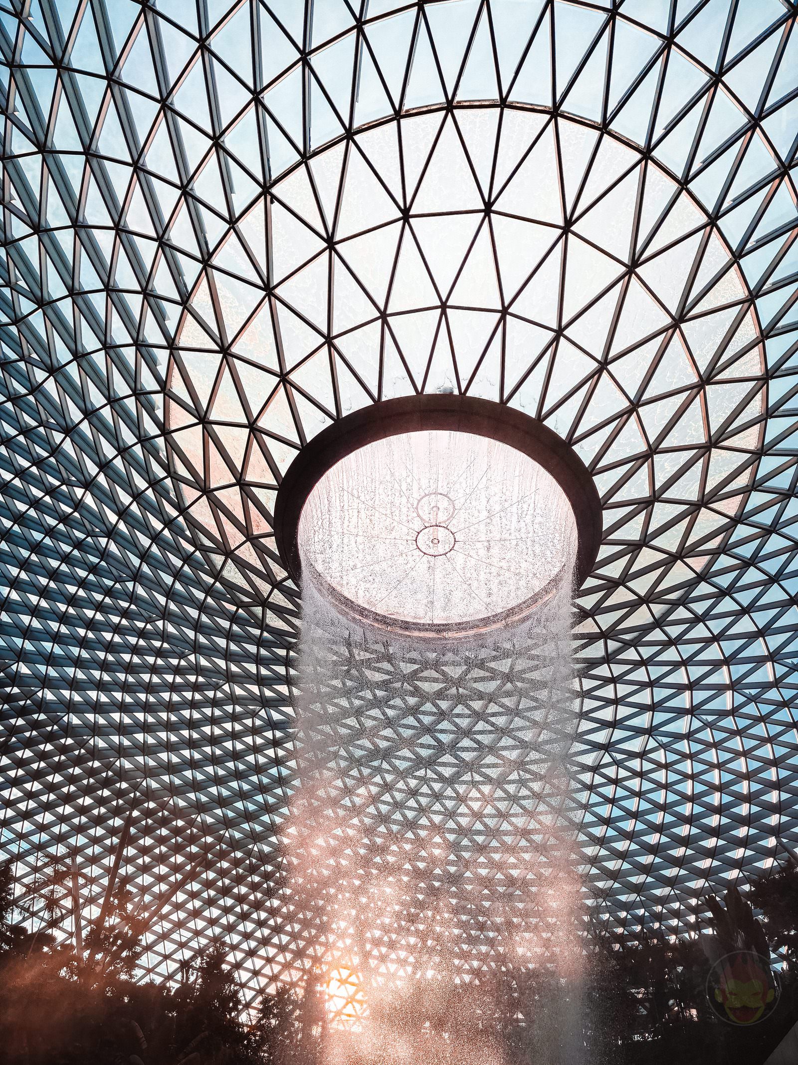 My Older Daughters photos at singapore with iphone16e 18