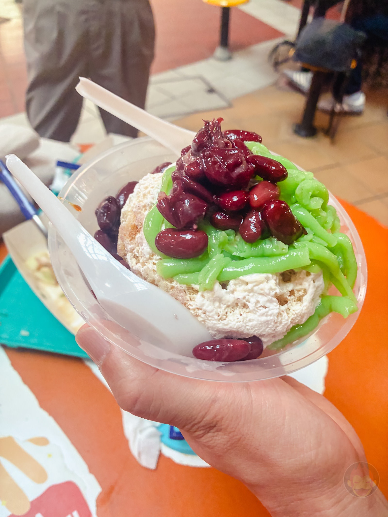 My Older Daughters photos at singapore with iphone16e 52