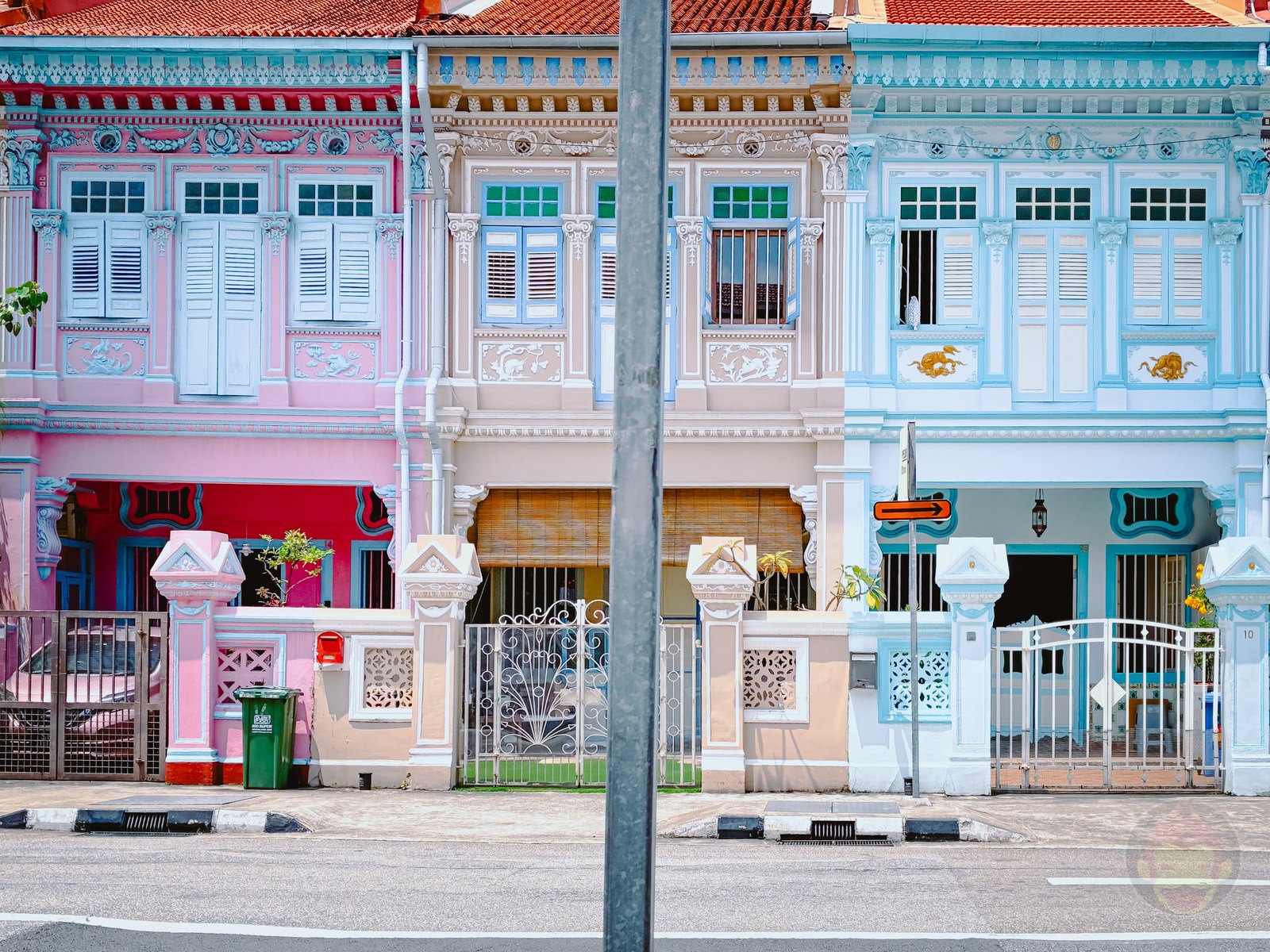 My Older Daughters photos at singapore with iphone16e 58