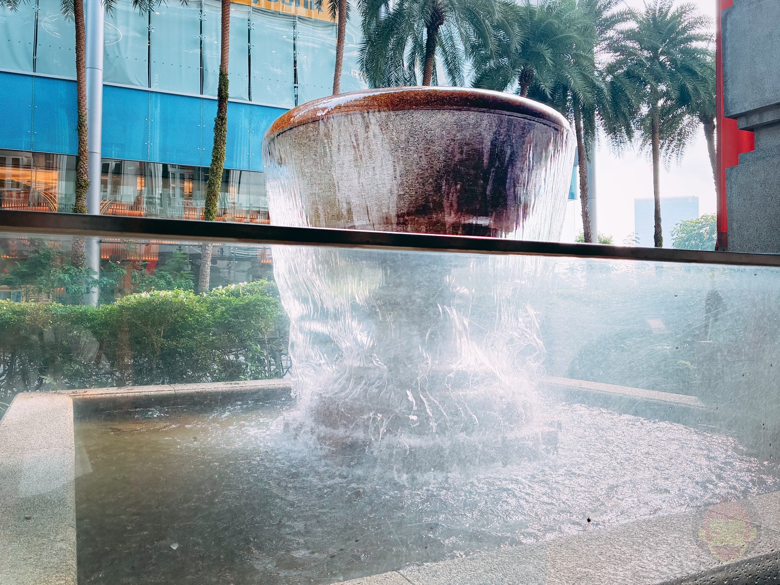 My Older Daughters photos at singapore with iphone16e 67