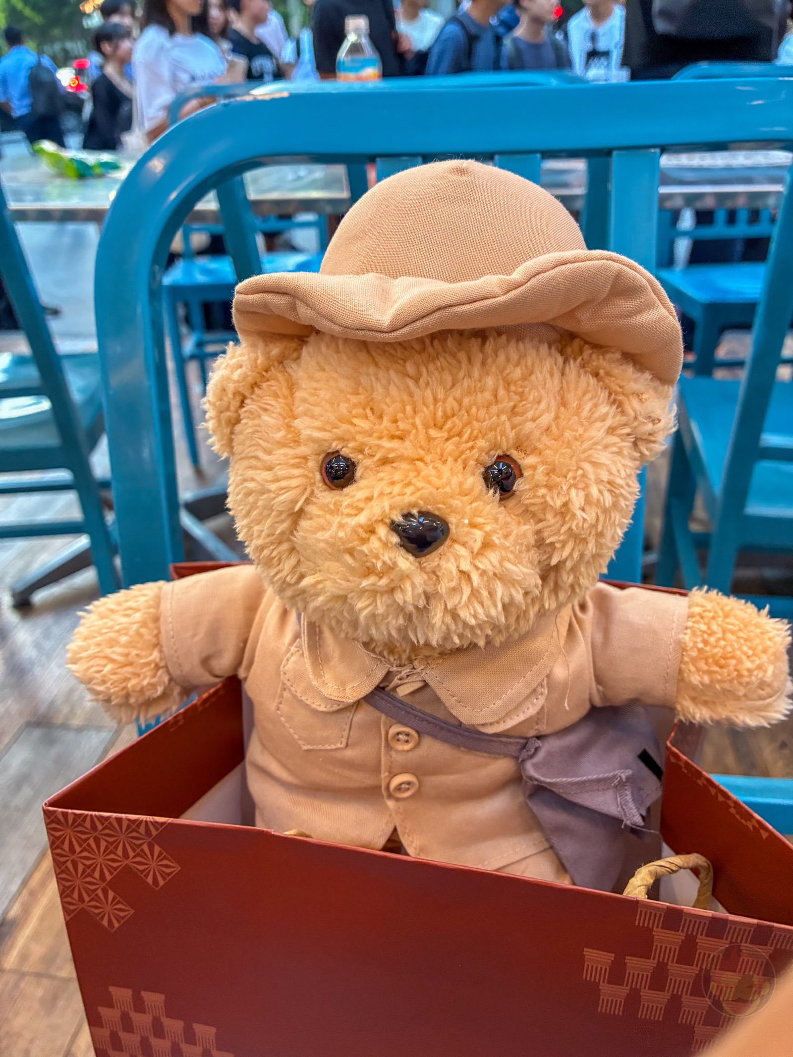 My Older Daughters photos at singapore with iphone16e 85