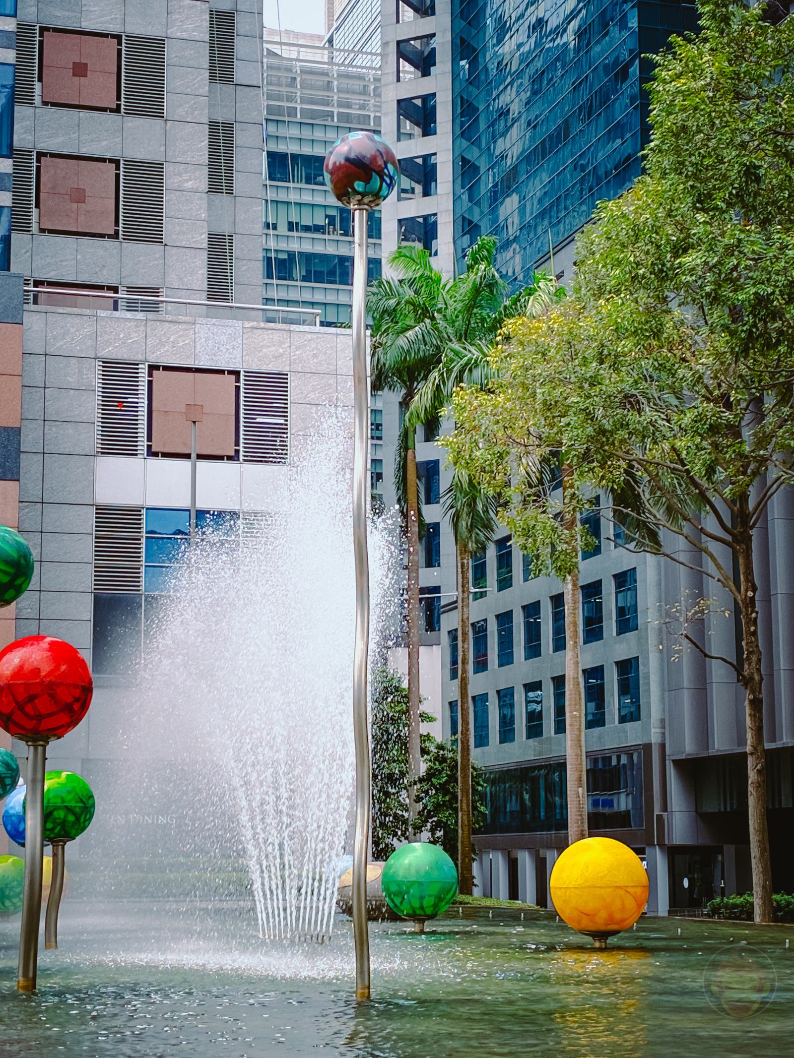 My Older Daughters photos at singapore with iphone16e 96