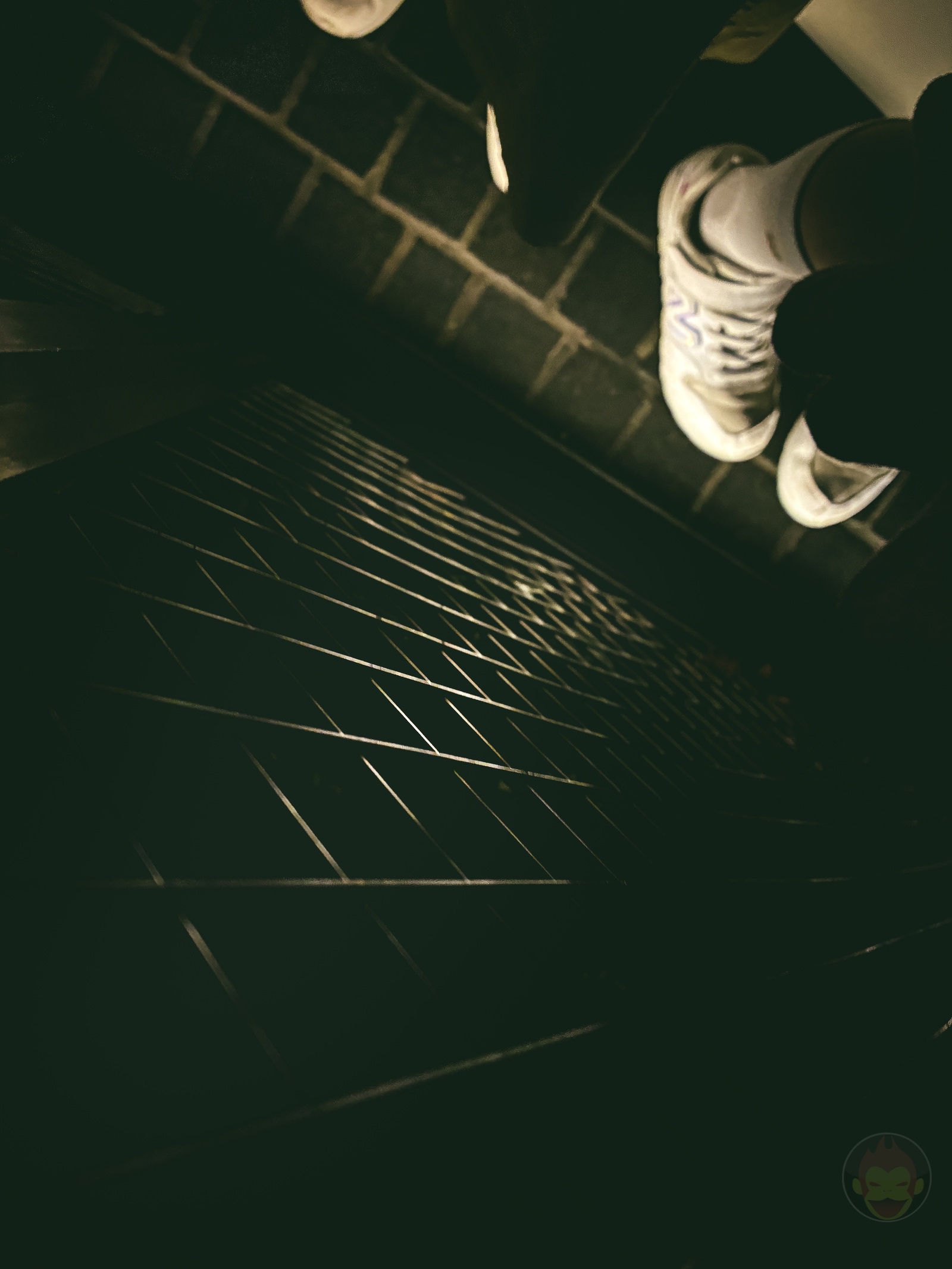 My Younger Daughters photos at singapore with iphone16e 15