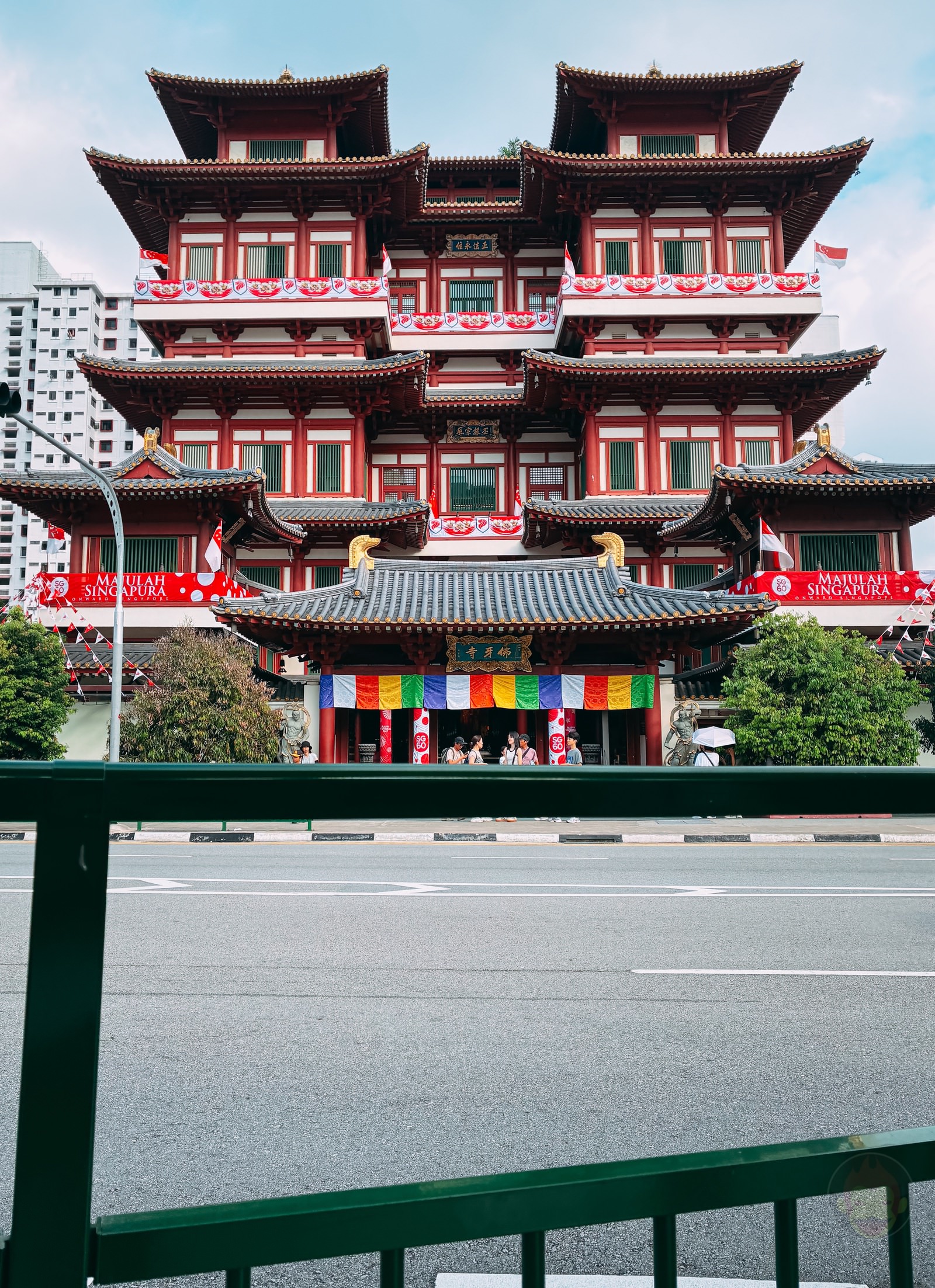 My Younger Daughters photos at singapore with iphone16e 32