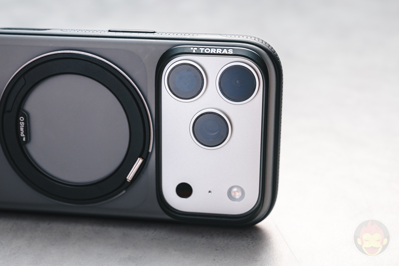 Torras-iPhone-cases-pr-23.jpg