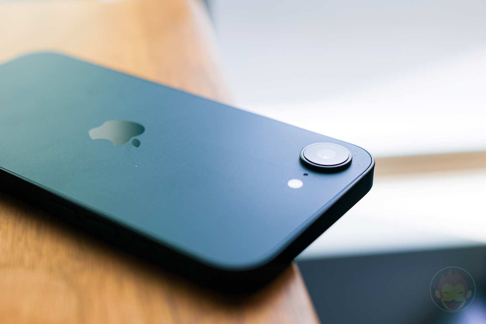 buying-the-iphone16e-in-fall2025-02.jpg Buying the iphone16e in fall2025 02