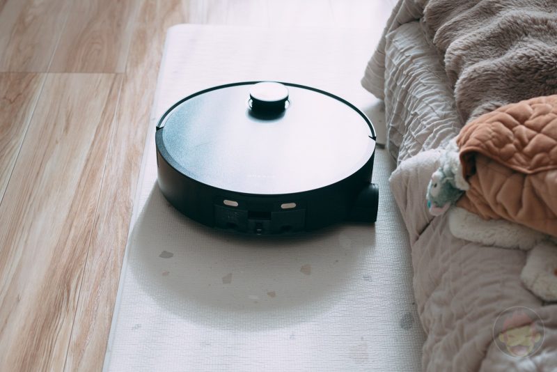 Aqua10-Ultra-Roller-Dreame-Flagship-Robot-Vacuum-27.jpg