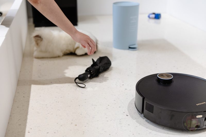 Aqua10-Ultra-Roller-Dreame-Flagship-Robot-Vacuum-in-China-13.jpg